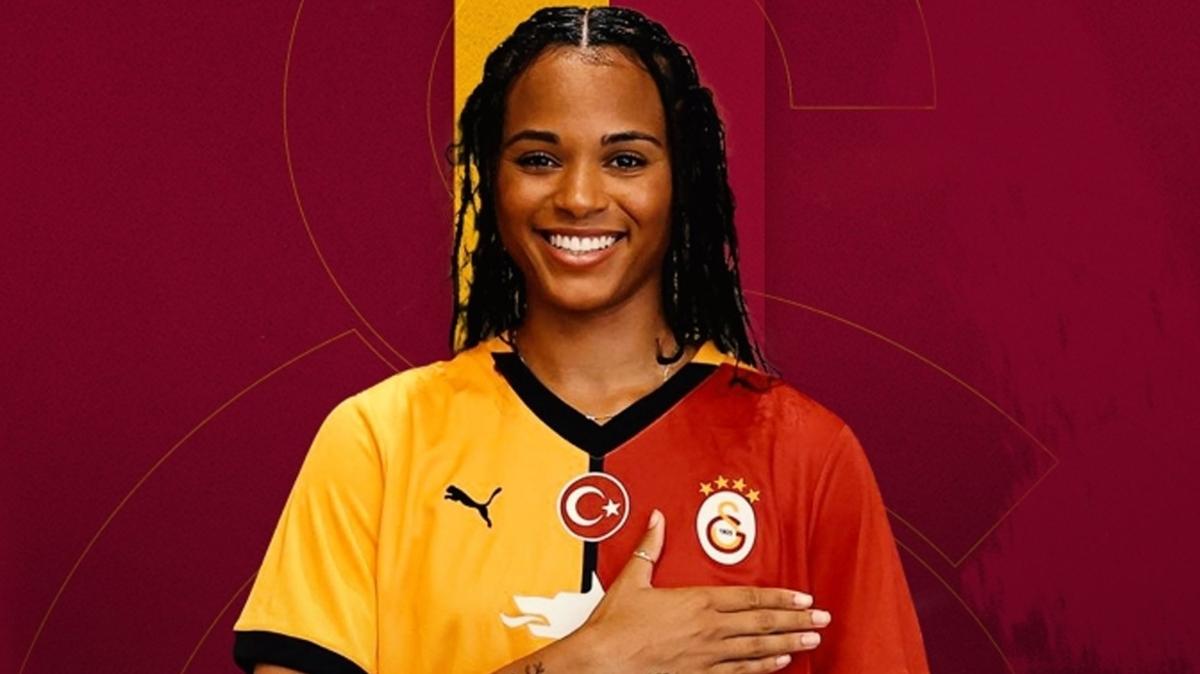 Galatasaray Petrol Ofisi, 5 ismi renklerine balad