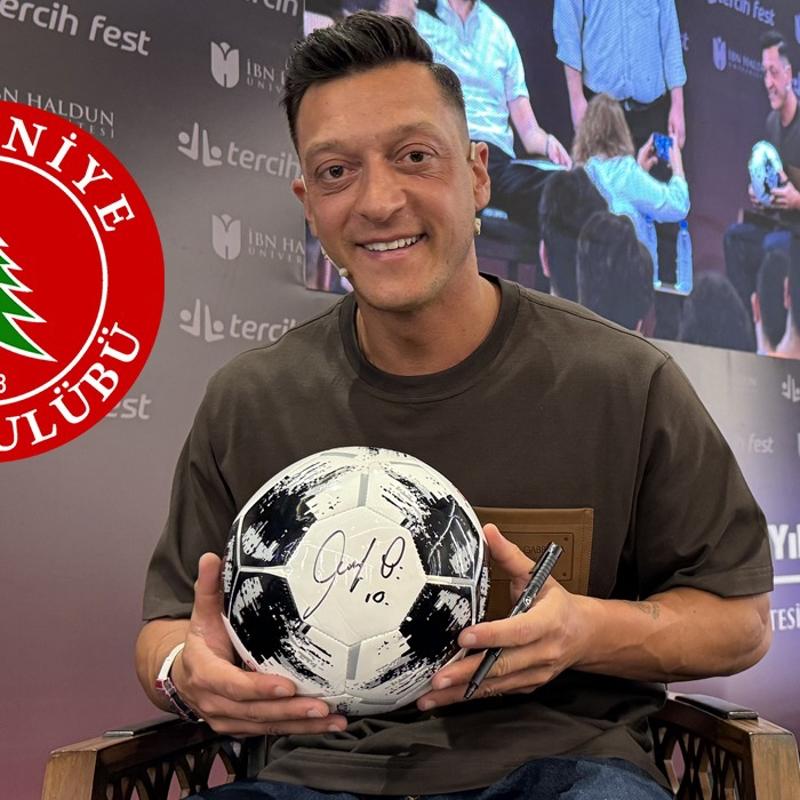 Mesut �zil ve �mraniyespor aras�nda i� birli�i anla�mas�