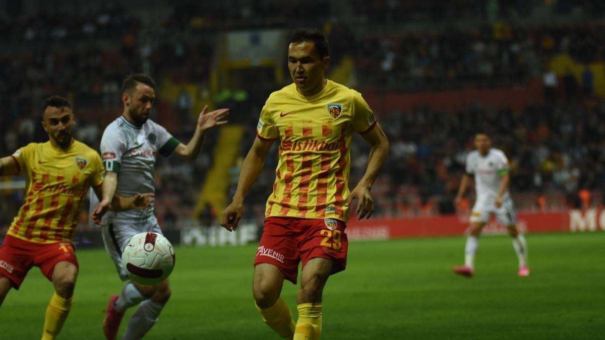 Kayserispor,+Otabek+Shukurov+ile+yollar%C4%B1n%C4%B1+ay%C4%B1rd%C4%B1