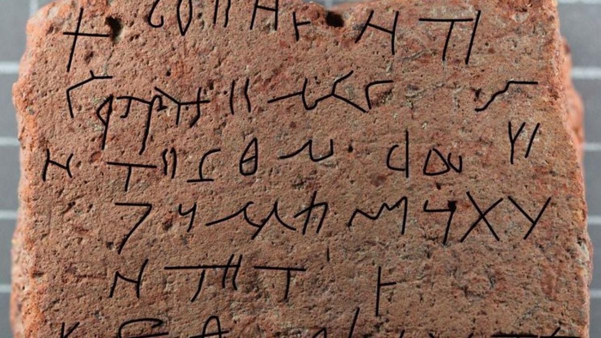 Silifke'de Bizans'tan kalma "tlsml mezar tableti" bulundu