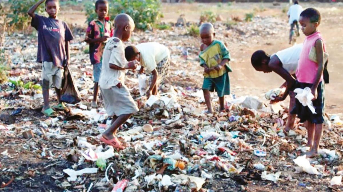 Organ satarak yaayacaklar... Myanmar'da yoksullar hayat mcadelesi veriyor