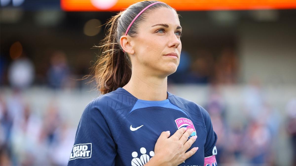 Amerikal futbolcu Alex Morgan, kariyerini noktalad