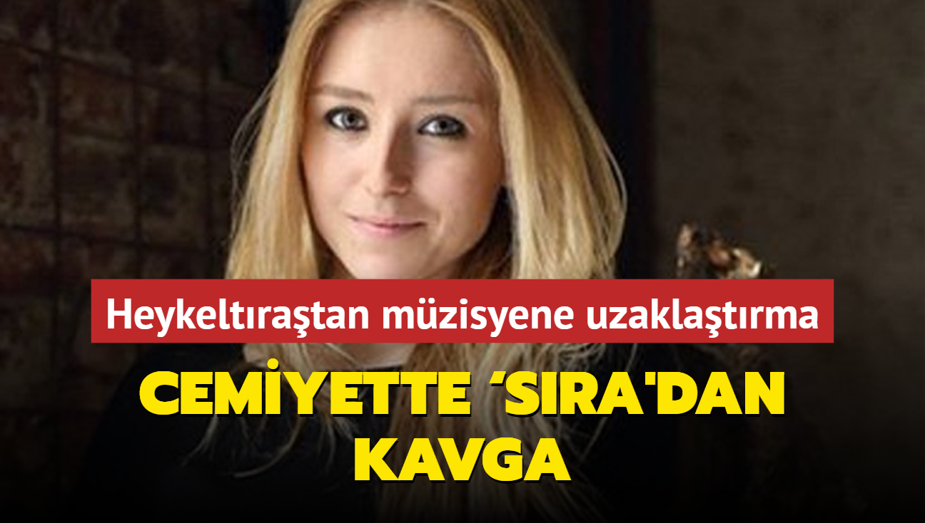 Cemiyette sra'dan kavga... Heykeltratan mzisyene uzaklatrma