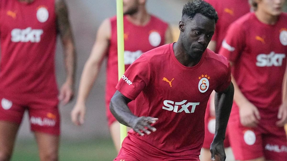 Galatasaray'da Davinson Sanchez takmla alt