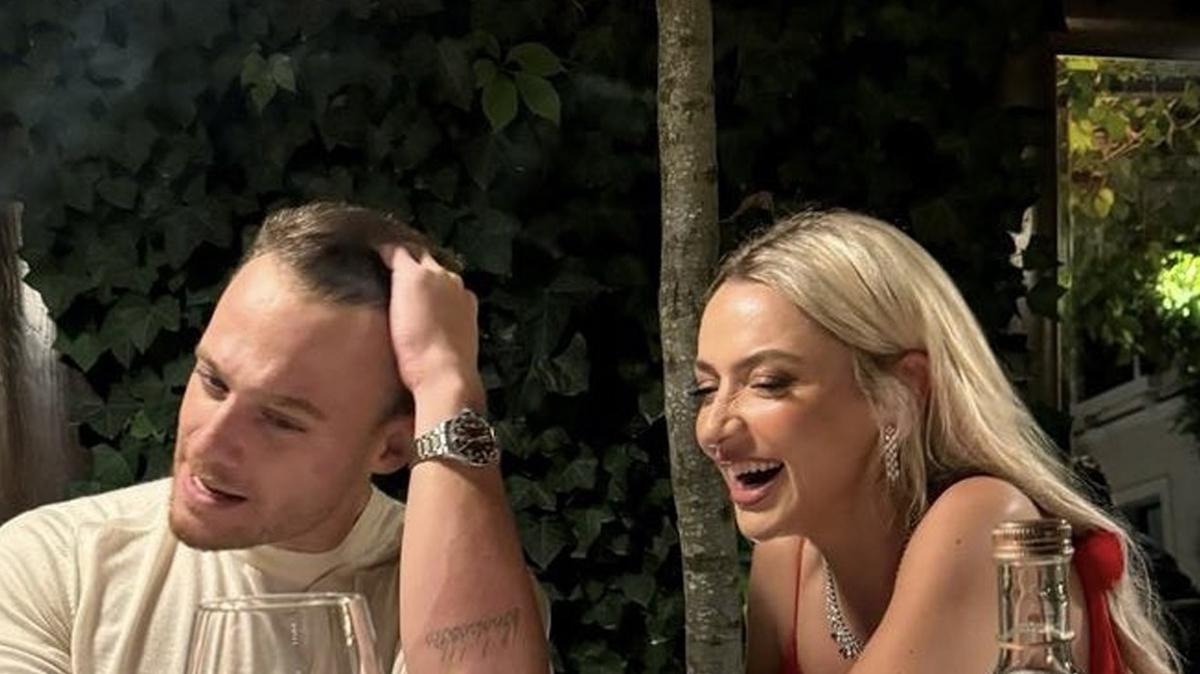 Hadise ve Kerem Brsin krmz halda! Venedik'e damga vurdu