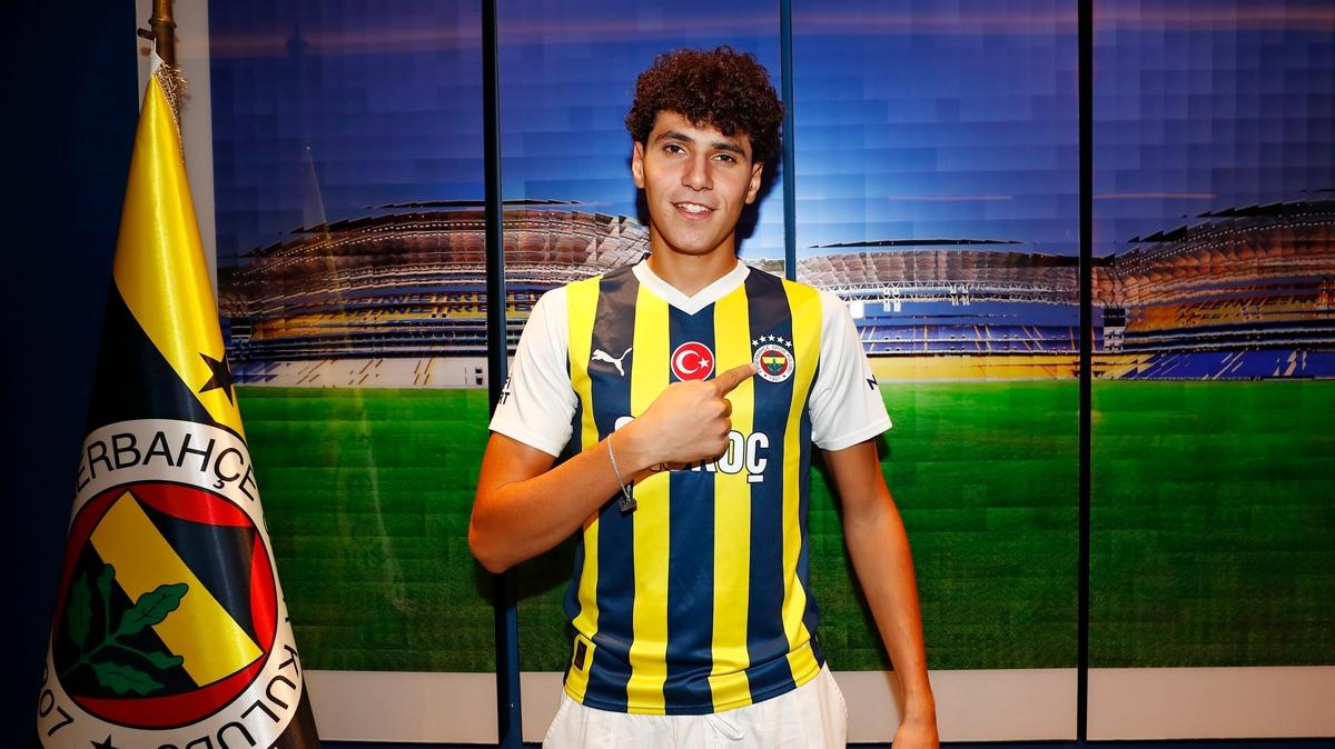 Fenerbahe'de ayrlk akland! Belika yolcusu...