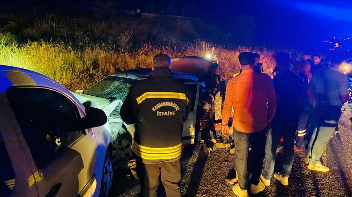 Kahramanmara'ta otomobille hafif ticari ara arpt: 11 yaral