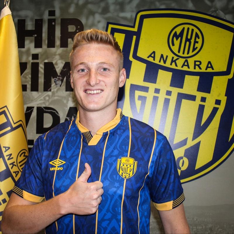 Ankaragc yeni transferini aklad