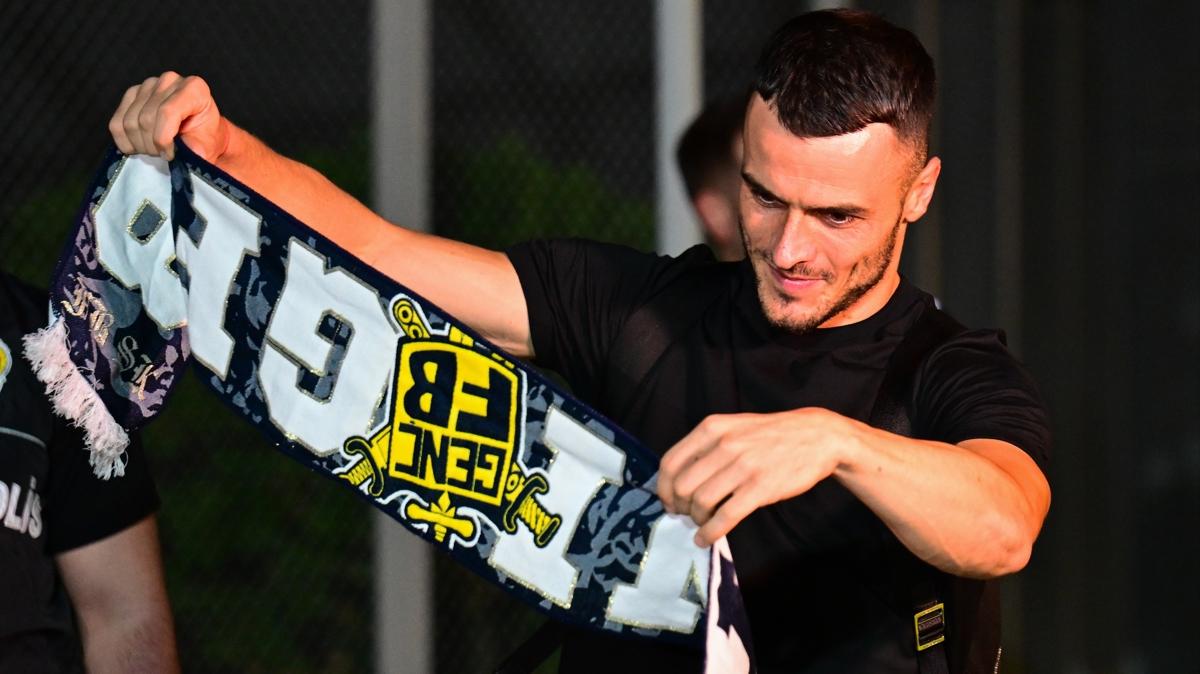 Fenerbahe'den Kostic alm!