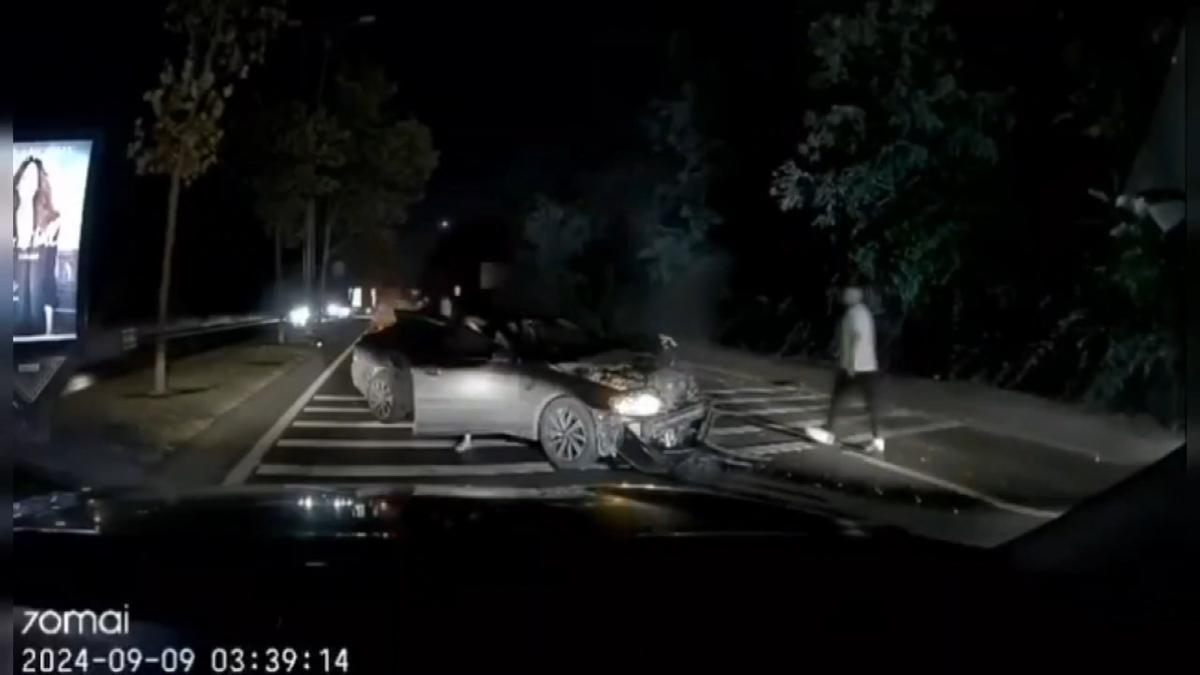Saryer'de trafik magandasnn tehlikeli oyunu kt bitti: Kaza an kamerada