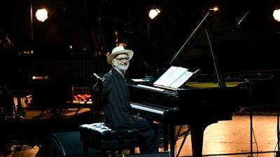 talyan piyanist Ludovico Einaudi'den stanbul'da konser