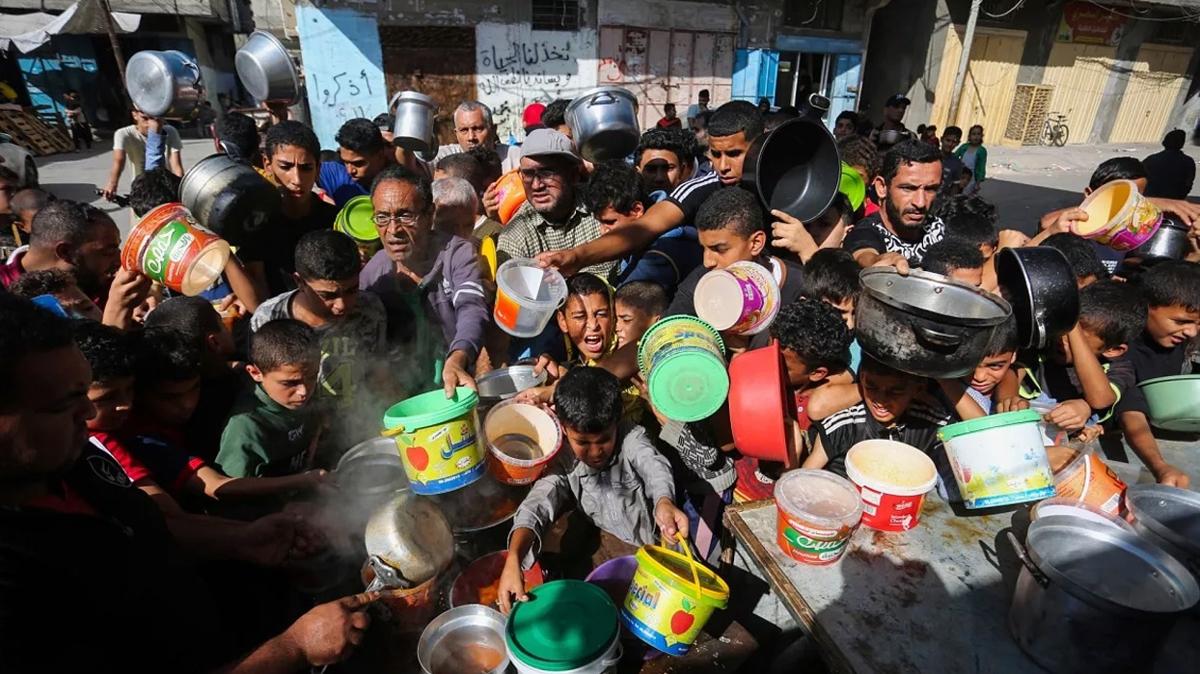 Gazze'deki hkmet: Gazze'deki 2 milyon kiiyi insani bir felaket bekliyor