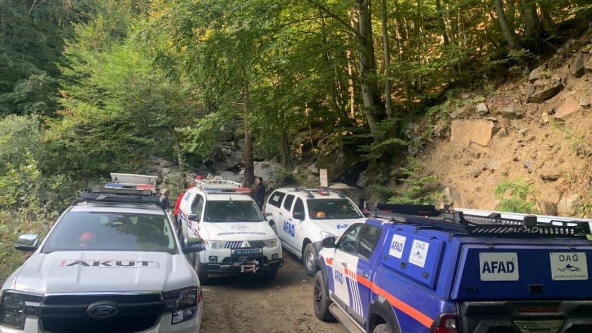 Uluda'da mahsur kalan 3 arkada operasyonla kurtarld
