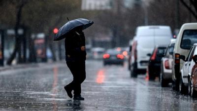 Meteorolojiden hafta sonu iin uyar... Yal hava etkisini artracak!