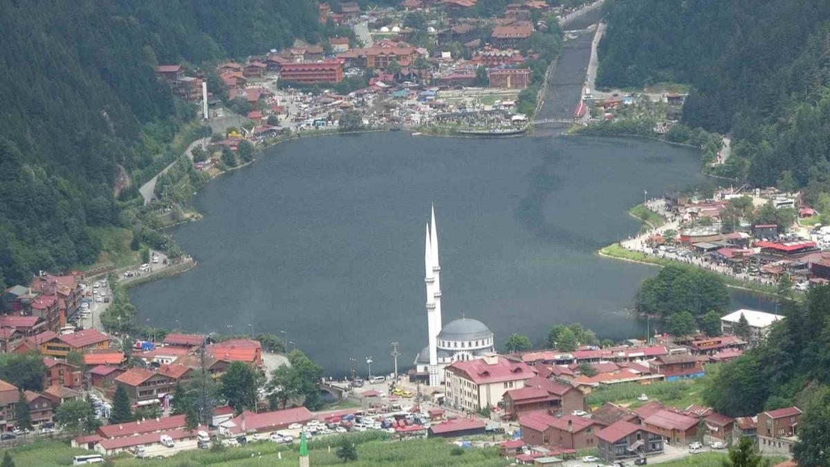 Uzungl eski grnmne kavuacak: almalar devam ediyor