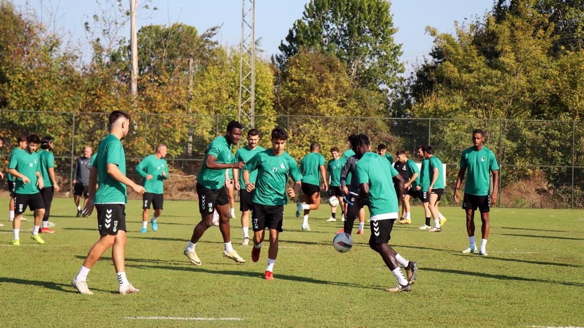 Sakaryaspor, mraniyespor ma hazrlklarna devam etti