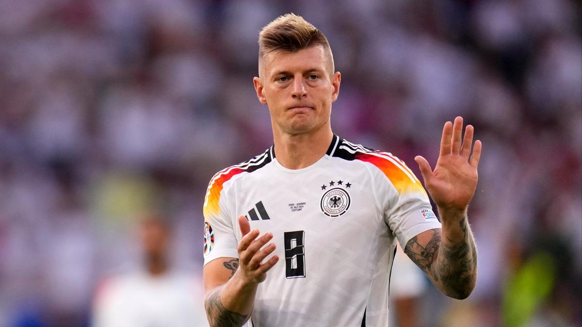 Kroos%E2%80%99tan+Manchester+United+itiraf%C4%B1