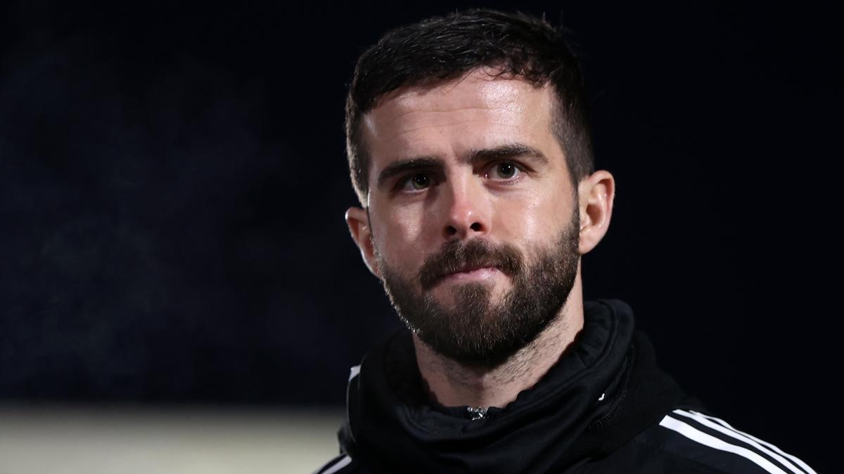 Miralem Pjanic, Rusya'nn yolunu tuttu