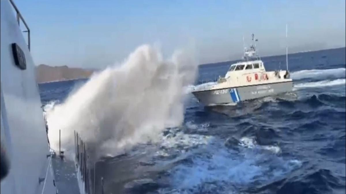 Yunan Sahil Gvenlii Trk balky havaya ate aarak taciz etti