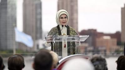 Emine Erdoan'dan New York'ta youn program... BM marjnda birok yetkili ile grt