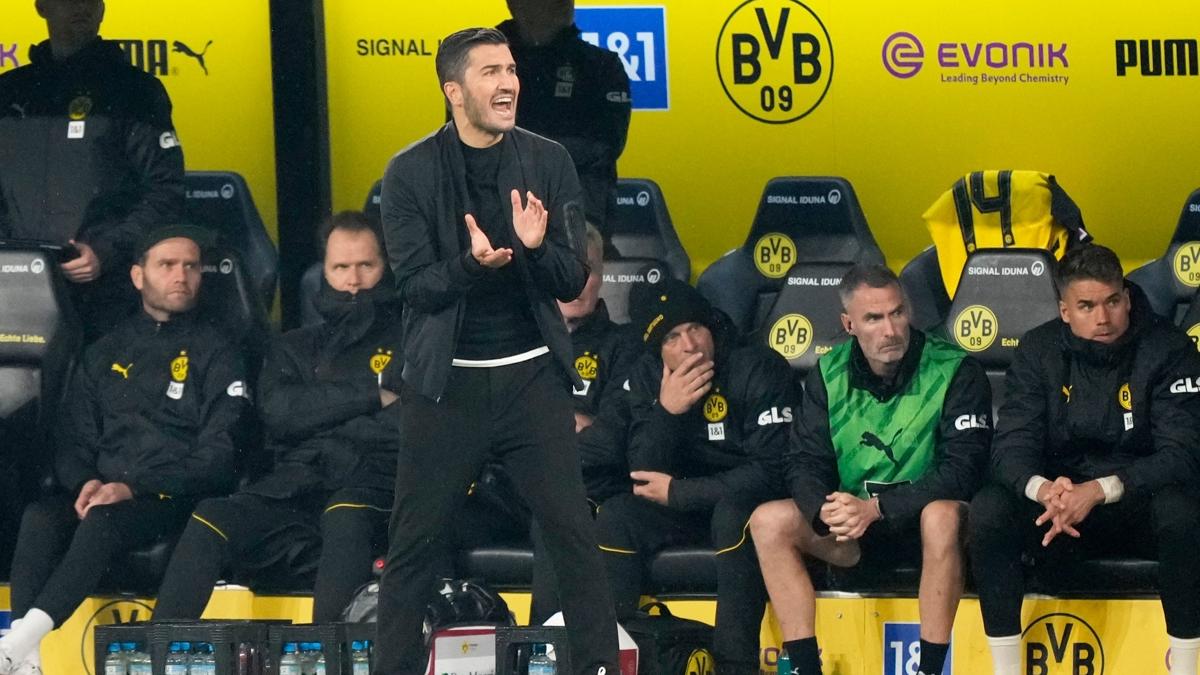 Borussia Dortmund, geriden gelerek kazand