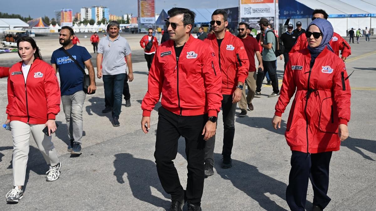 Seluk Bayraktar, Adana TEKNOFEST alann ziyaret etti