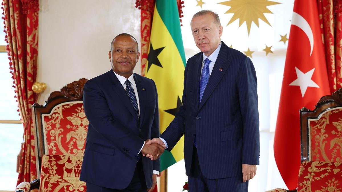 Bakan Erdoan, Sao Tome ve Principe Demokratik Cumhuriyeti Babakan Trovoada'y kabul etti