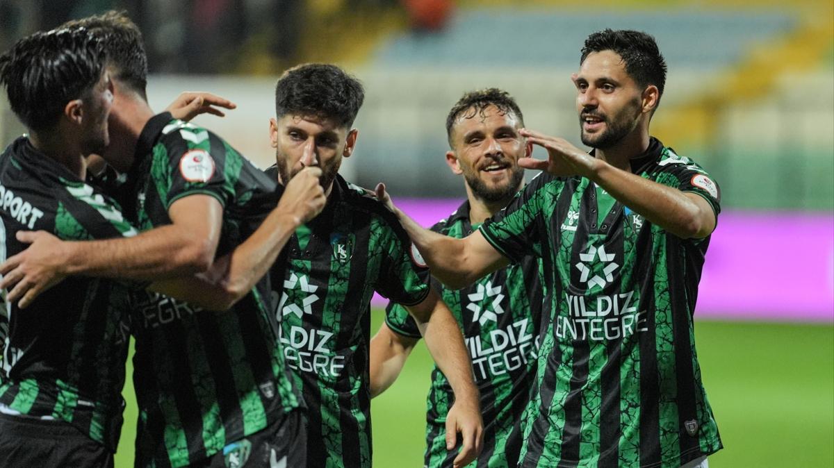 Kocaelispor,+%C4%B0stanbulspor%E2%80%99u+3+golle+devirdi