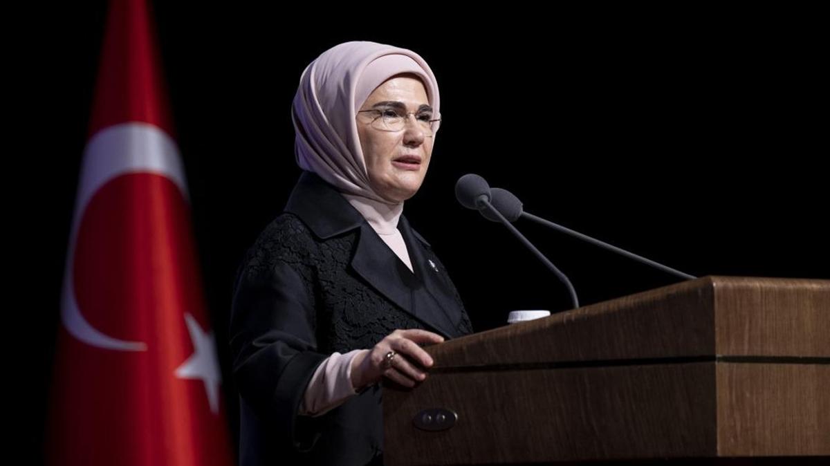 Emine Erdoan'dan saldrlarn birinci ylnda 'Gazze' paylam