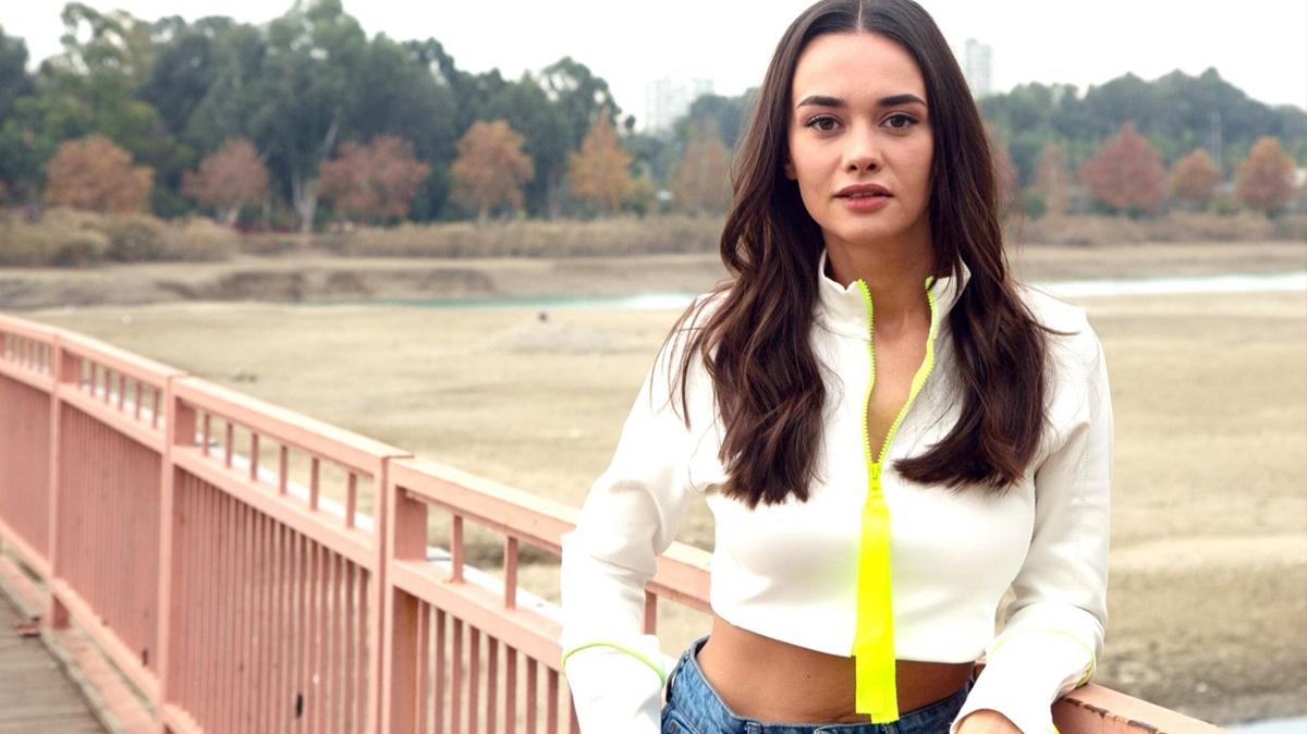 Hande Soral'dan ocuk itiraf: Kariyerimi sekteye...