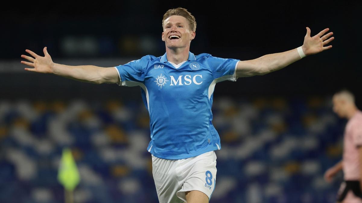 Manchester United'a McTominay tepkisi!