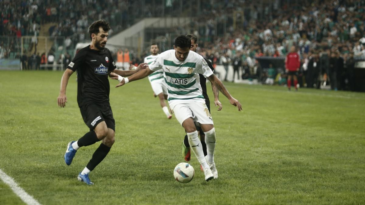 Bursaspor, gol yemeden kazanmaya devam ediyor