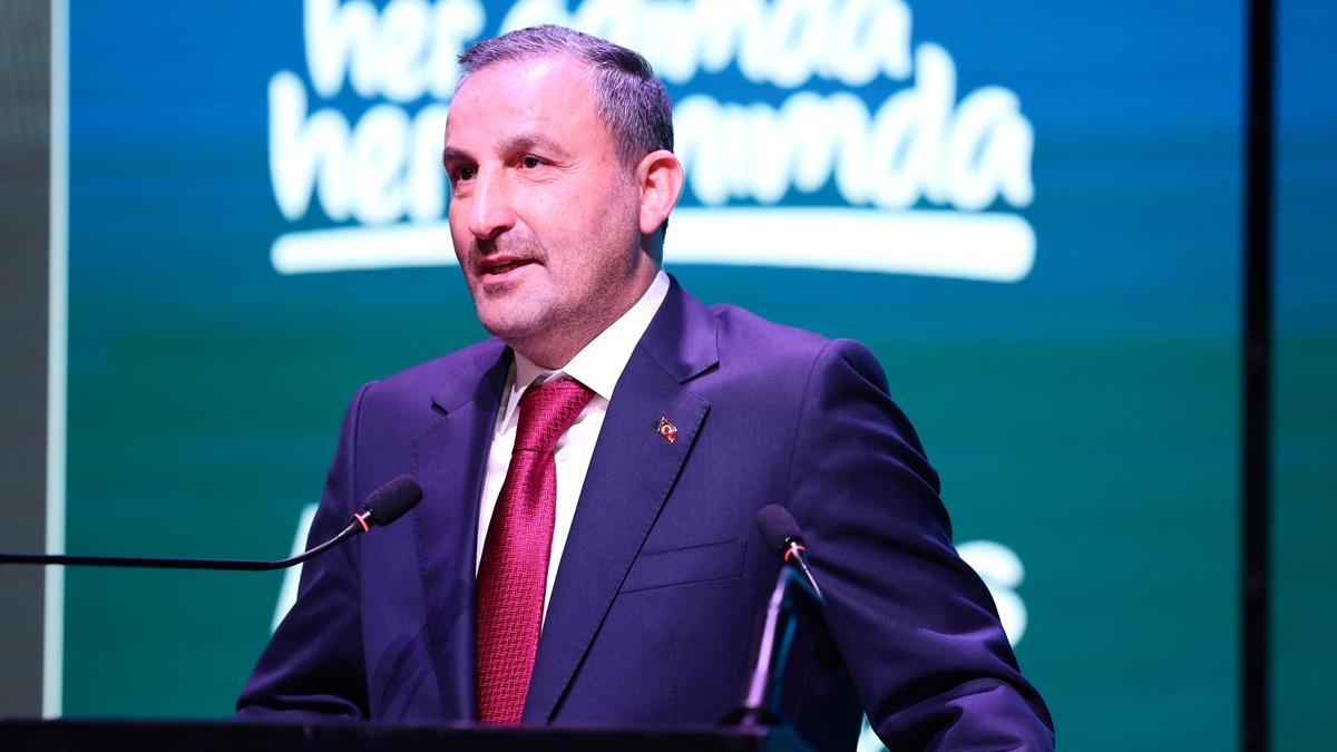 Sultanbeyli'de hizmet rzgar! Bakan Ali Tomba 6 ayda 25 projeye imza att