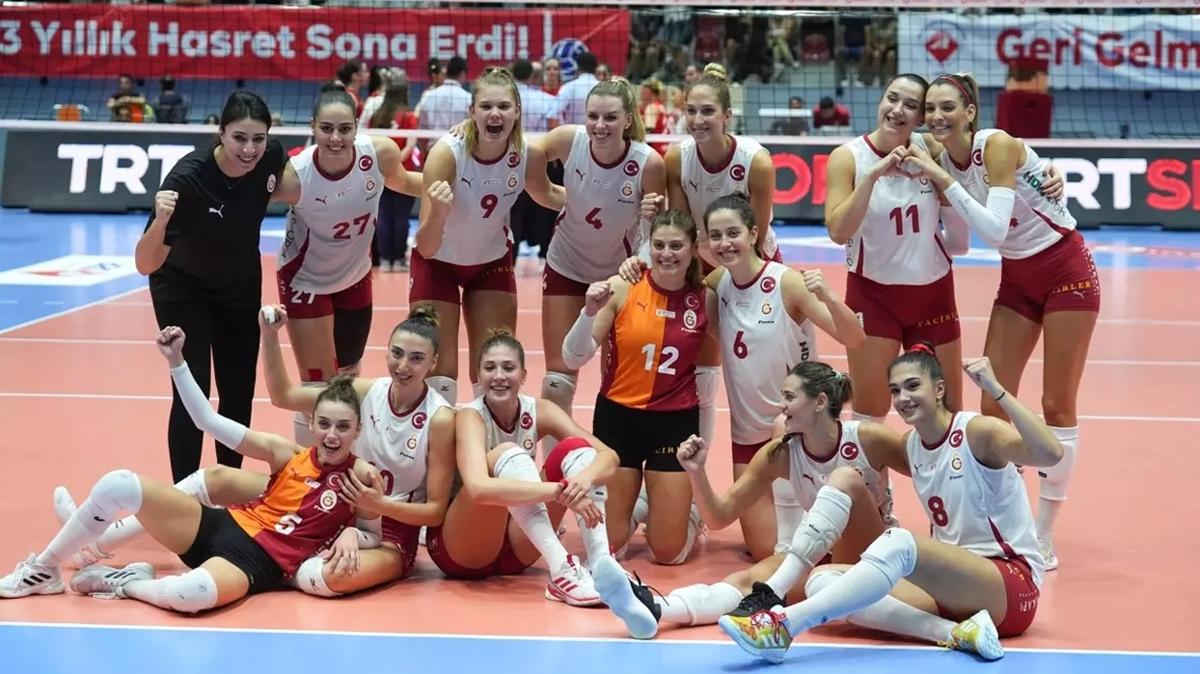 Galatasaray,+AO+Thrias+deplasman%C4%B1nda