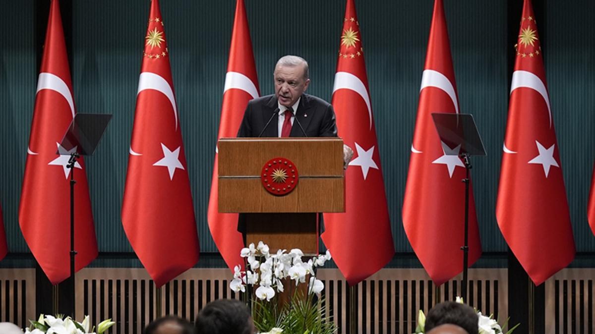 Bakan Erdoan'dan Anayasa mesaj: Tartmalar srece katk salamaz
