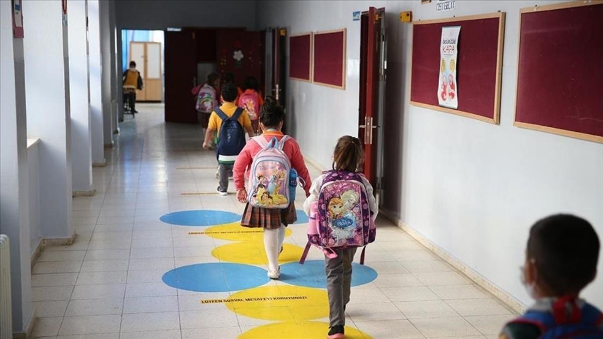 Kanada merkezli eitim a Trkiye'de 26 okul aacak