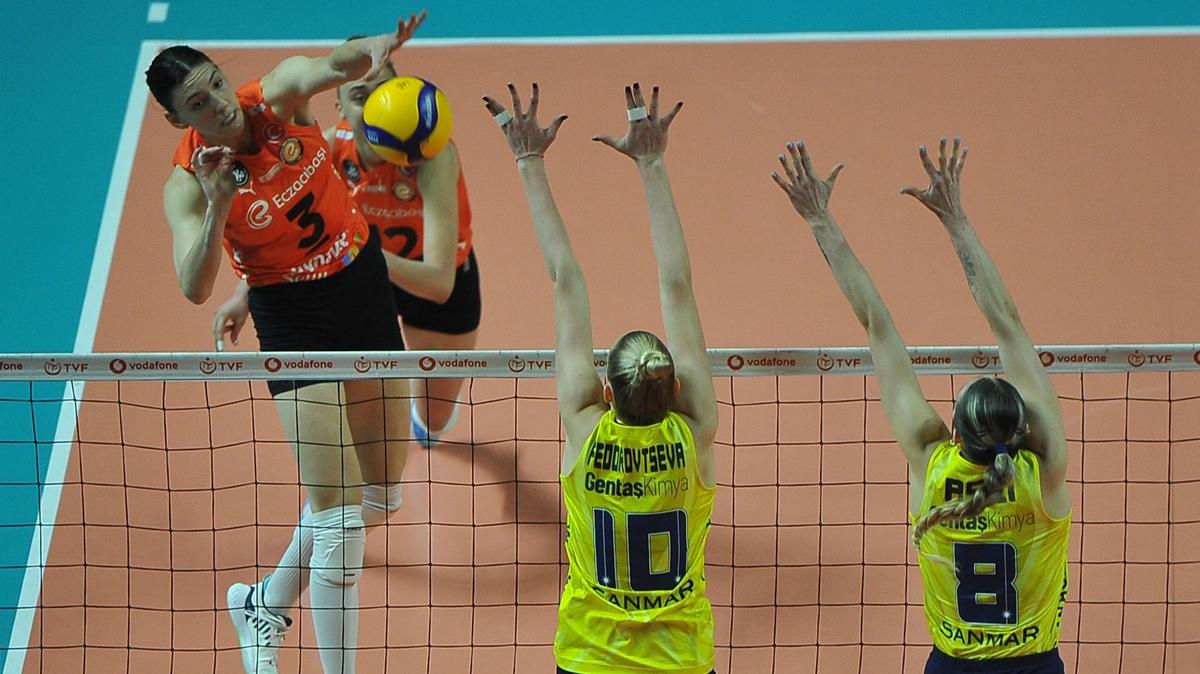 Voleybolda+%C5%9Eampiyonlar+Kupas%C4%B1+sahibi+buluyor