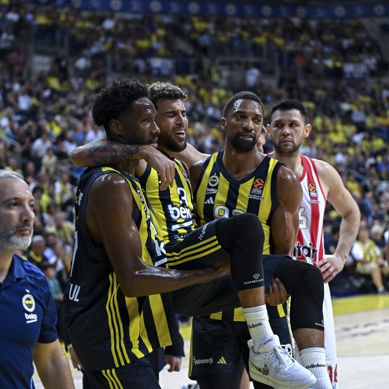 Fenerbahe Beko'da Wilbekin ameliyat edildi