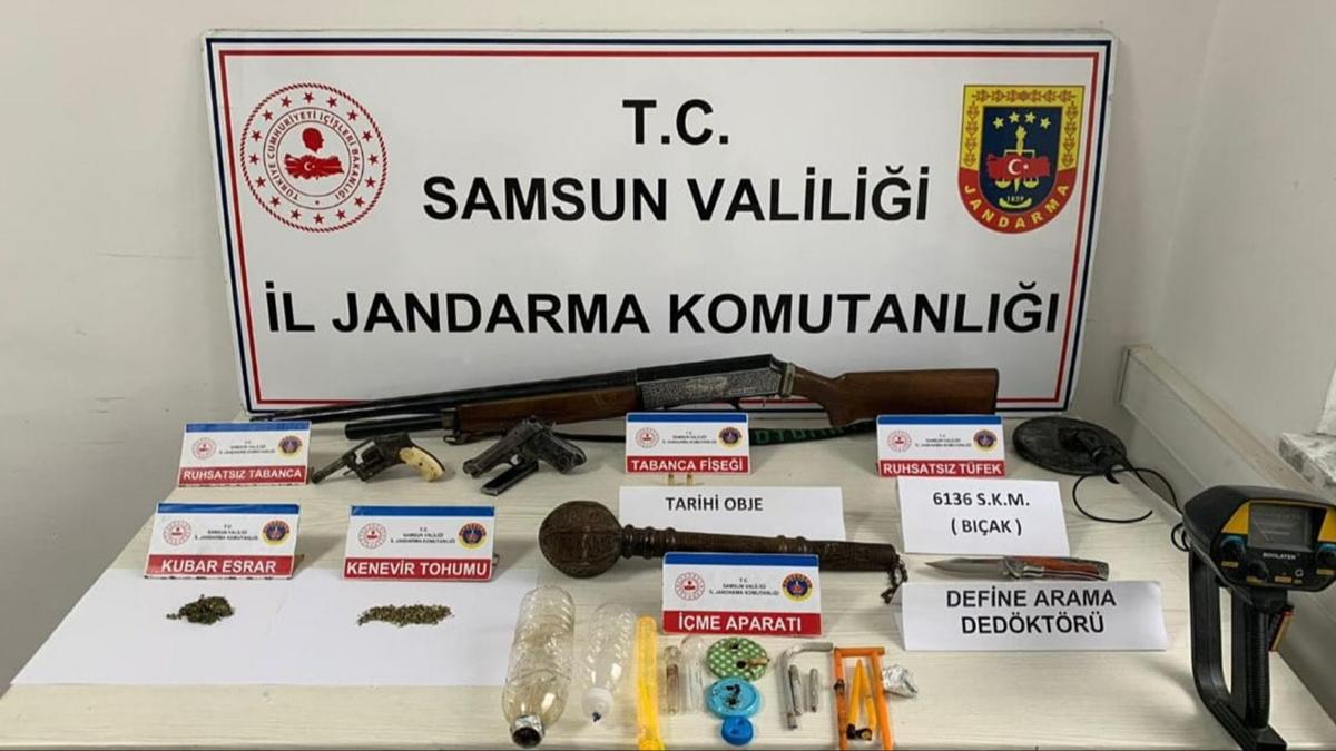 Samsun'da silah kaakl ve uyuturucu operasyonu