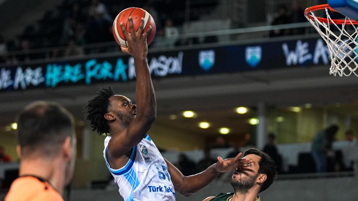 Trk Telekom, Yalovaspor Basketbol'u rahat geti