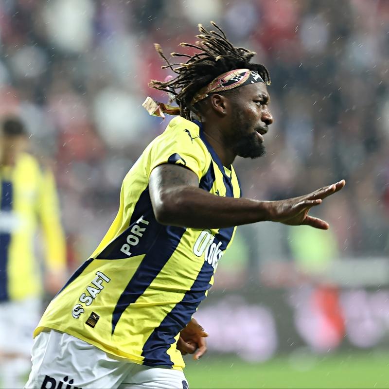 Saint-Maximin: Byle gol yememeliydik, hepimizin hatas