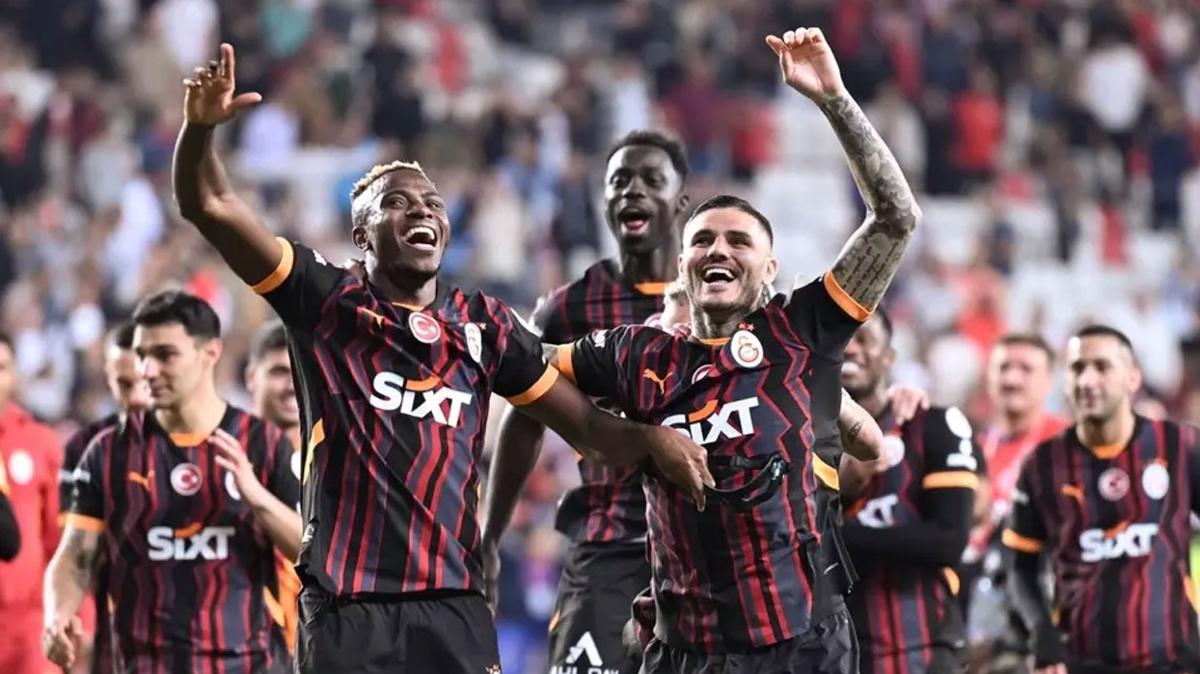 Galatasaray Sper Lig Antalyaspor Icardi Osimhen fotoraflar resimleri