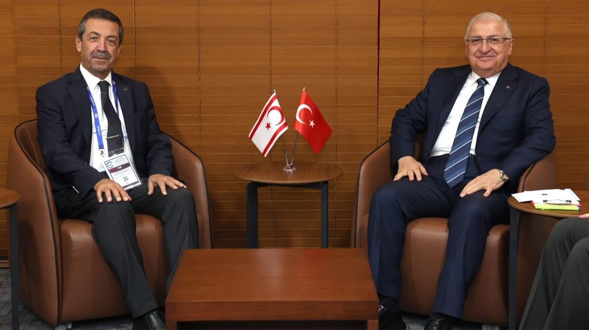 Bakan Gler, KKTC Dileri Bakan Erturulolu ile grt