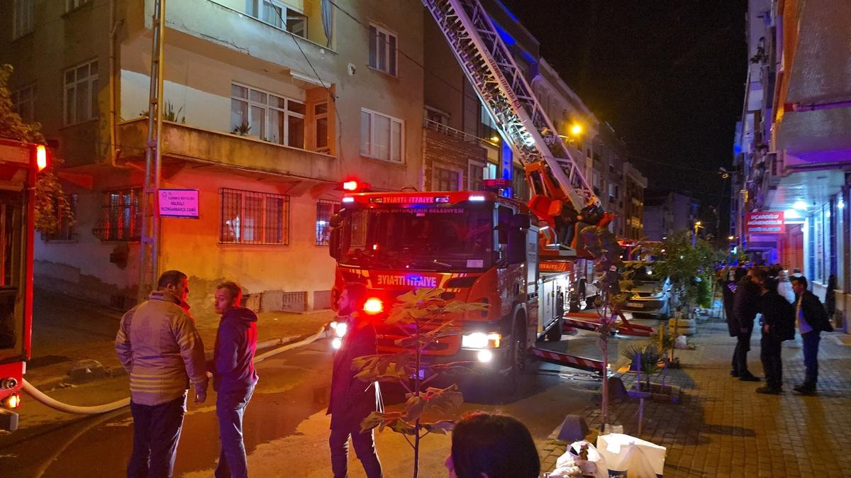 Mangal keyfi pahalya patlad: Kkekmece'deki at yangn sndrld