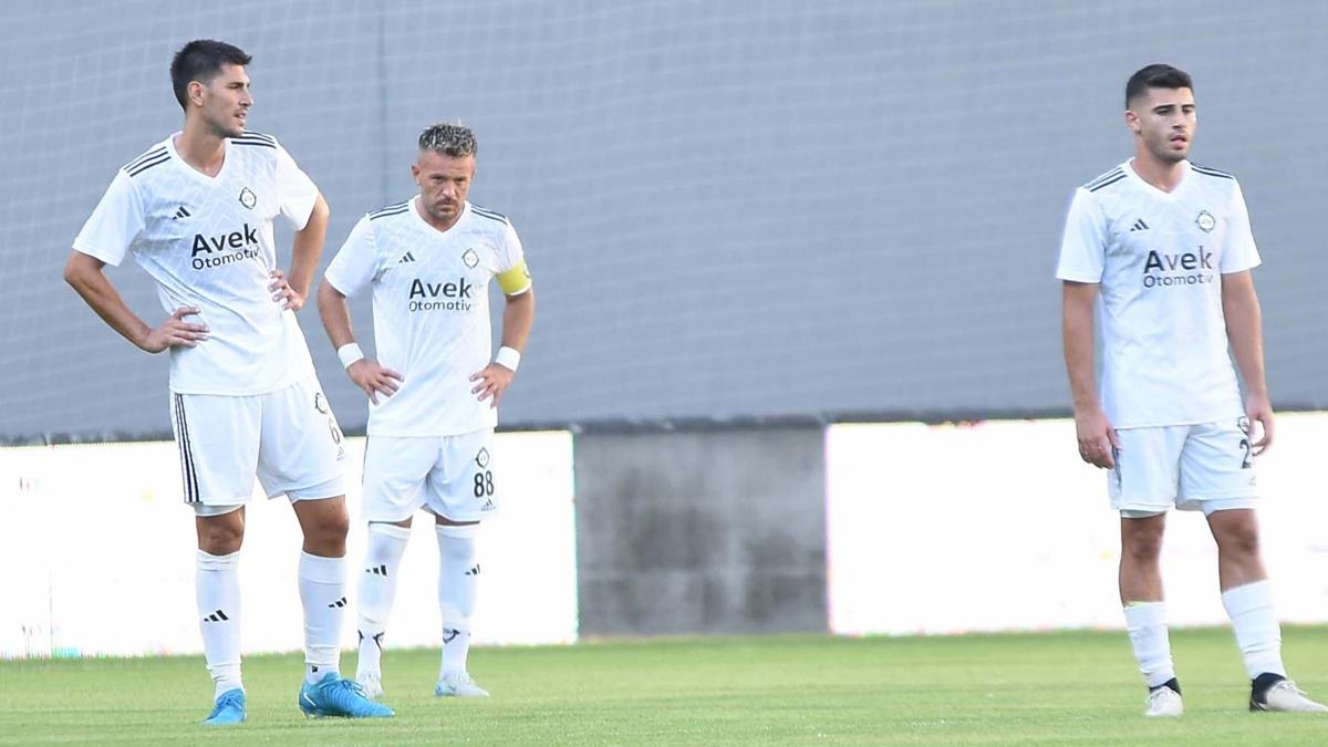 Altay dibe demir att