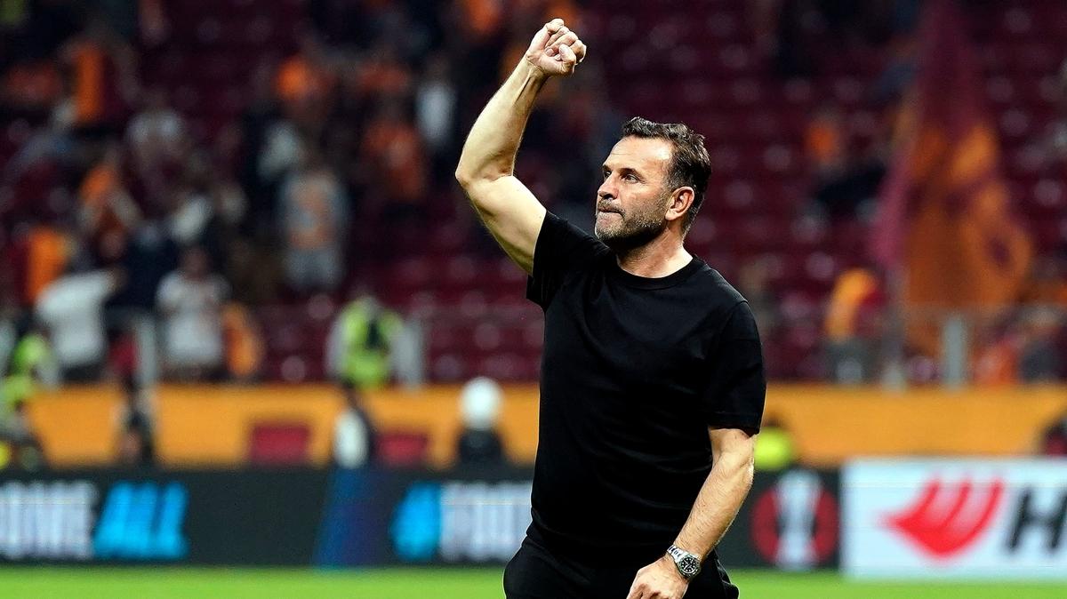 Okan Buruk Galatasaray Beikta derbi fotoraflar resimleri