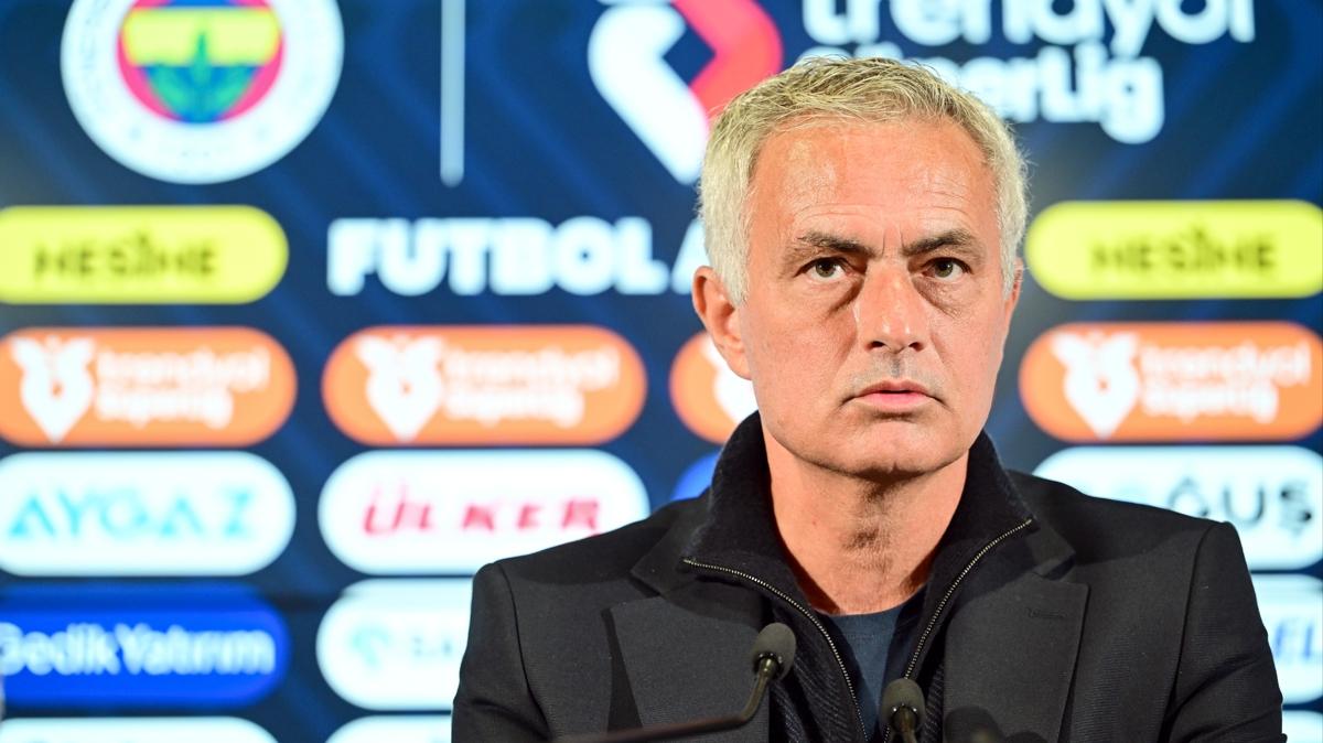 Mourinho huzuru evde buldu