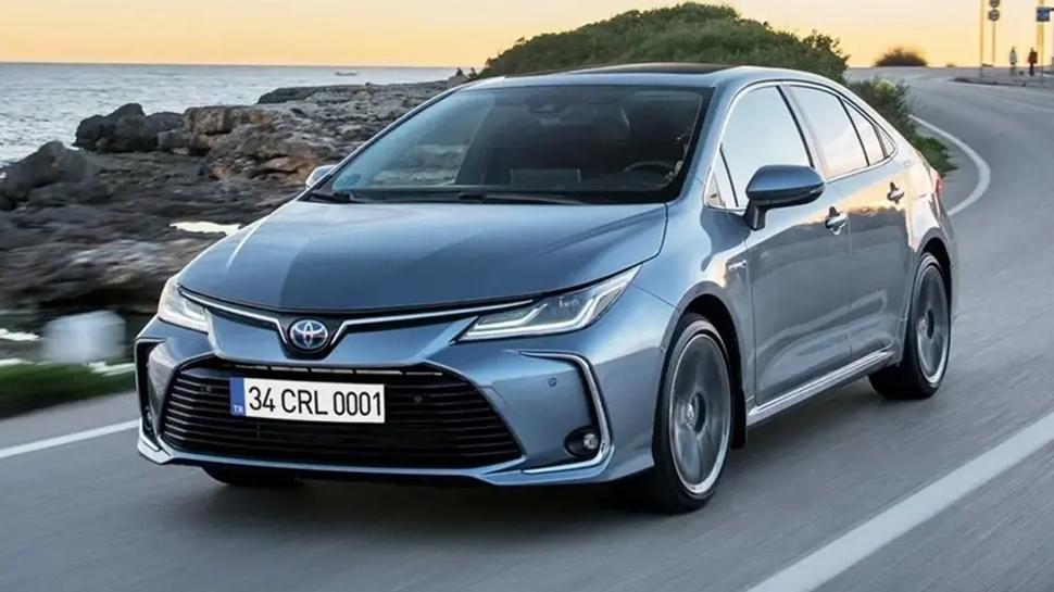 Toyota olmaz dedirtti: Tamamna taksitle sfr otomobil! stelik 200 bin TL...