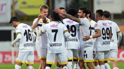 stanbulspor, kupada 4 golle turlad