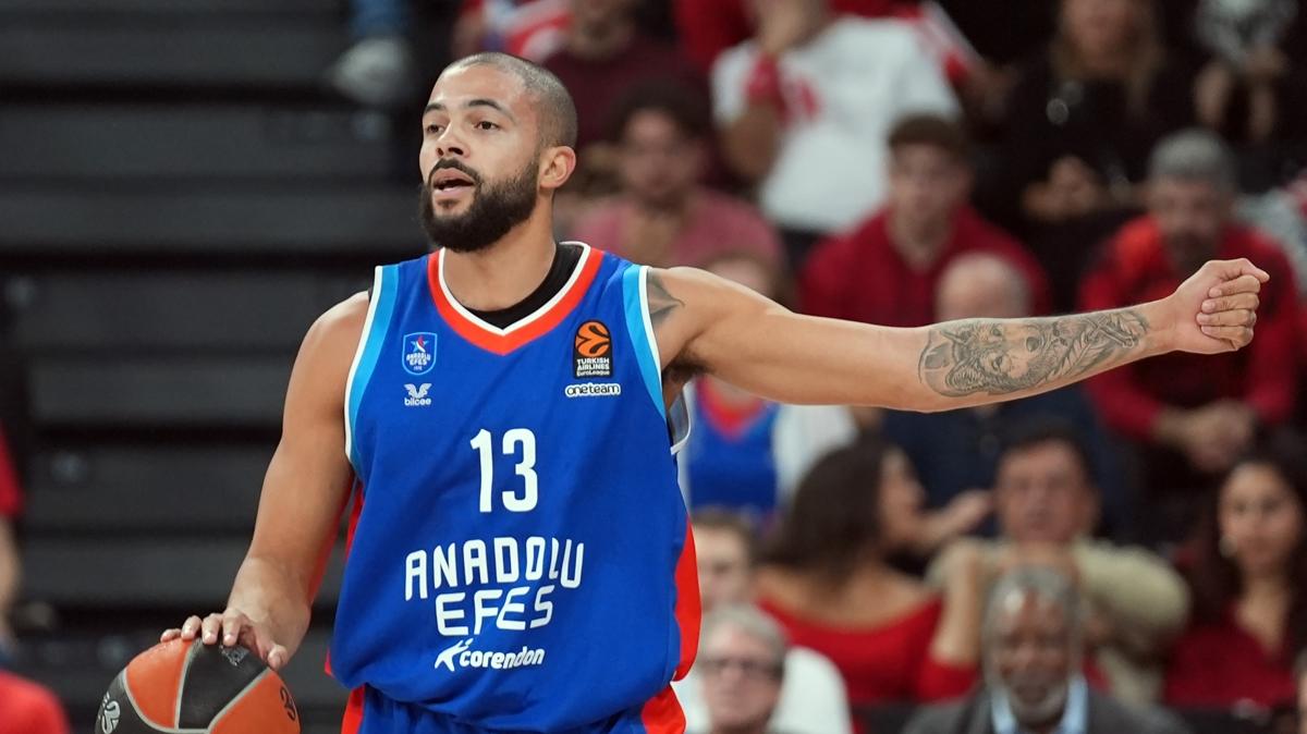 Anadolu Efes, Berlin deplasmannda